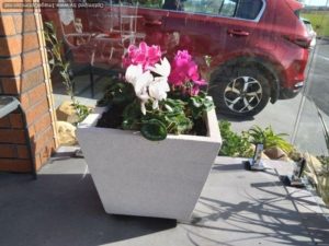 Wide white tapered planter Sanstone NZ