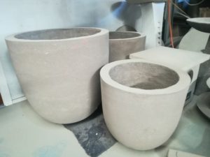 Round concrete planters - Egg Pot